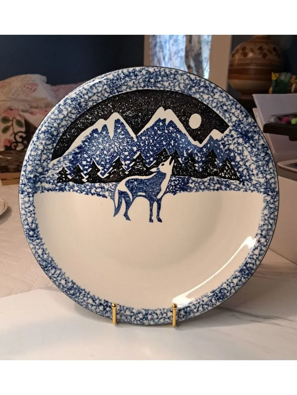 Vintage Tienshan Folk Craft Wolf Pattern Blue Sponge Stoneware 12